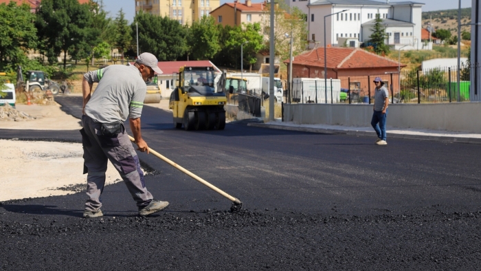 Han’da 3 noktada yol çalışması tamamlandı: Ağır tonajlı araç güzergâhı yenilendi